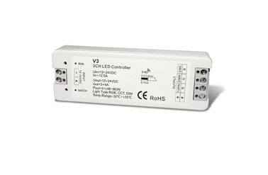 Canali programmabili del regolatore 3 della luce di tensione costante LED con alta efficienza